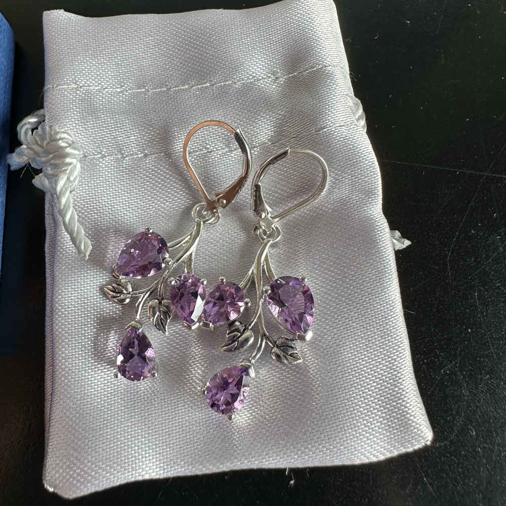[2 for $20] Amethyst & Silver earrings - Picture 2 of 4